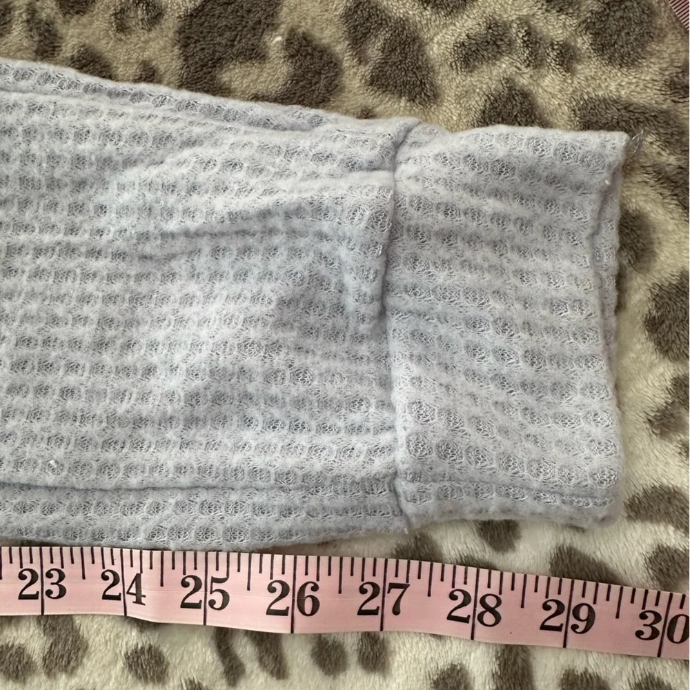 Born Sleepwear Loungewear Pajamas Set in Gray & White Size Medium